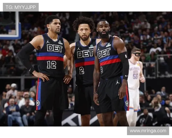 坎宁安强调防守驱动进攻活力满场飞奔取胜之道篮球赛场团队精神